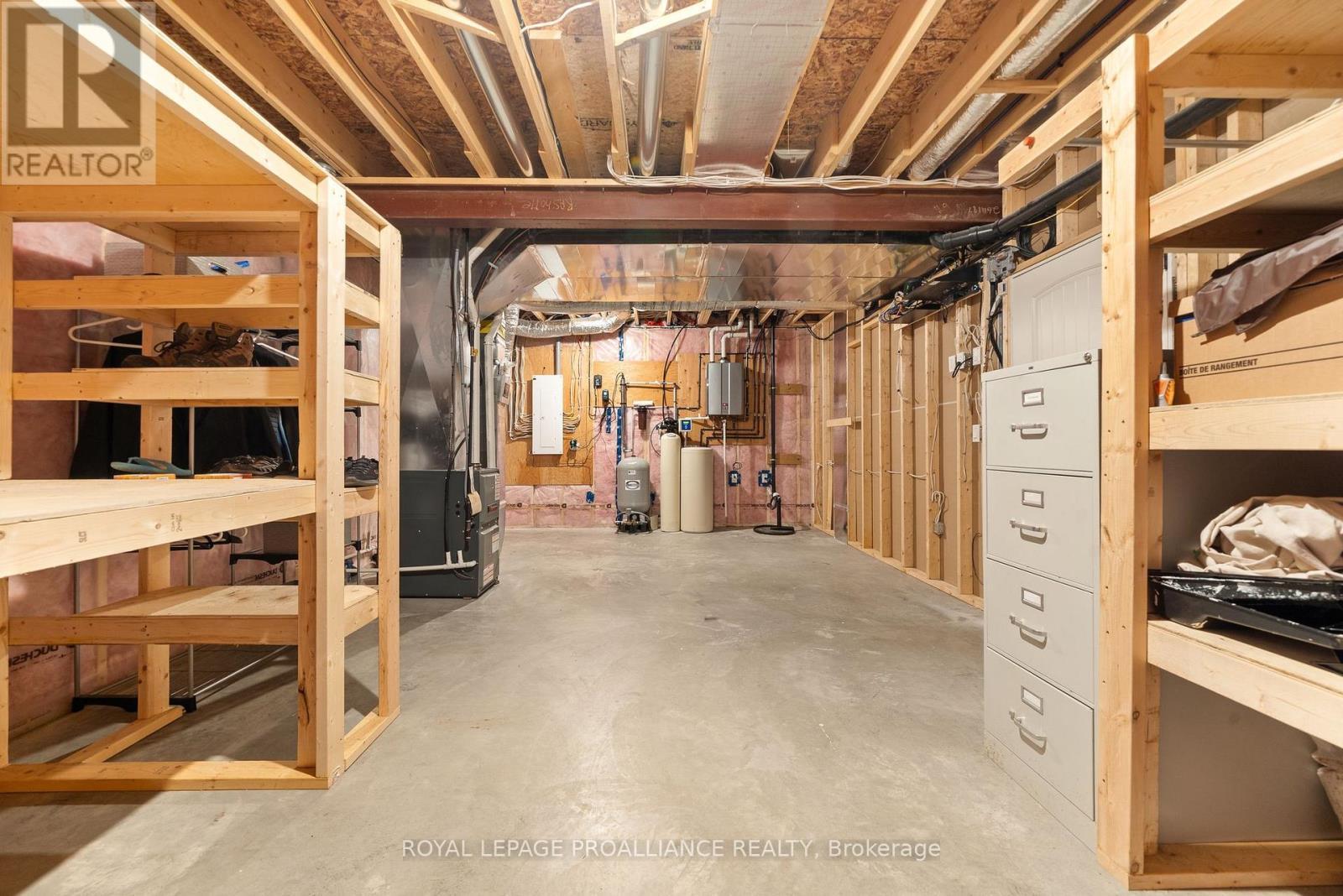 












75 JOHN MEYERS ROAD

,
Quinte West (Sidney Ward),




Ontario
K0K3E0

