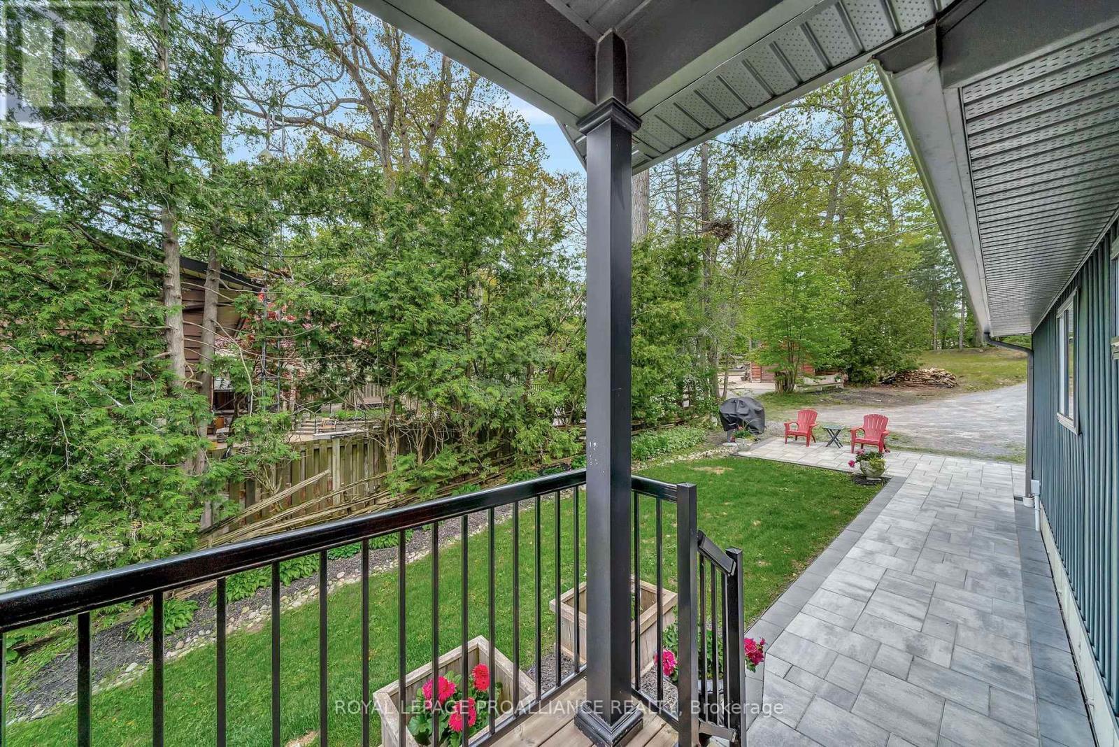 












75 JOHN MEYERS ROAD

,
Quinte West (Sidney Ward),




Ontario
K0K3E0

