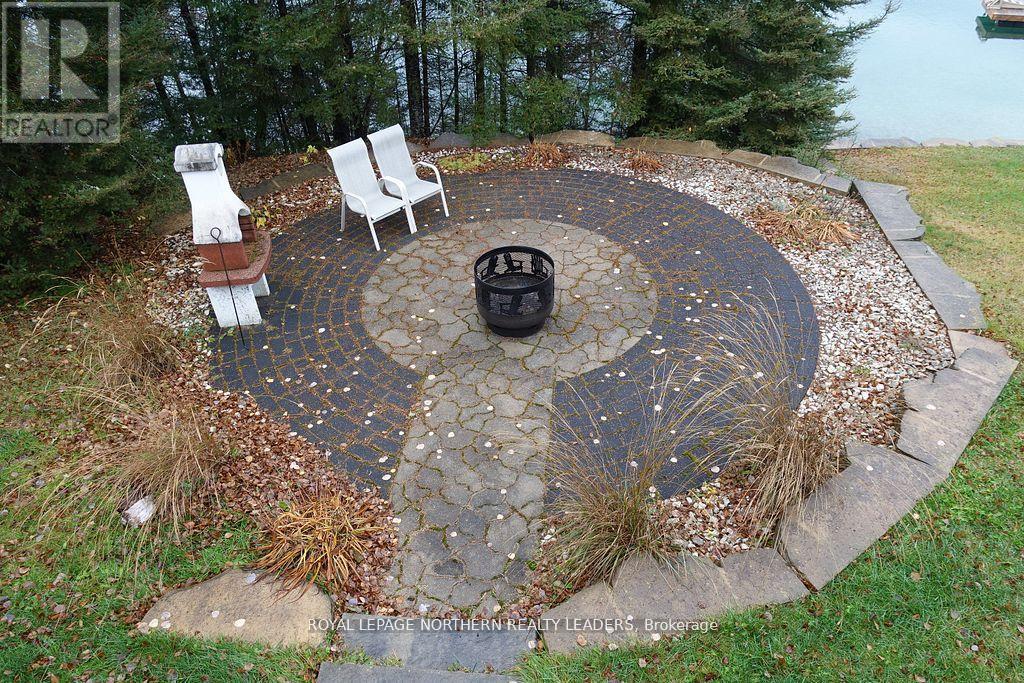 












LOT 3 GIBSON LAKE ROAD

,
Timmins (TM - Outside East),




Ontario
P0N1A0

