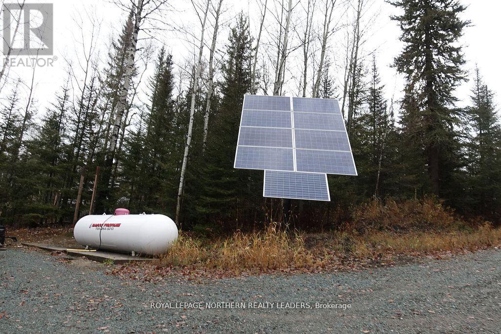 












LOT 3 GIBSON LAKE ROAD

,
Timmins (TM - Outside East),




Ontario
P0N1A0

