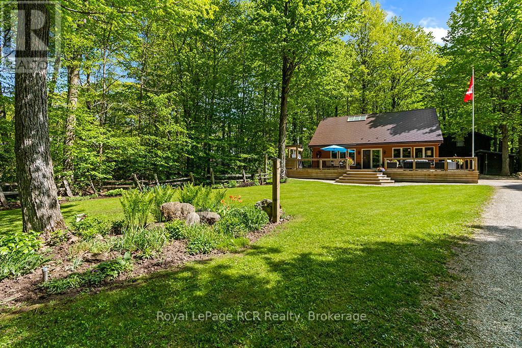 












234 NAPOLEON STREET

,
Grey Highlands,




Ontario
N0C1E0

