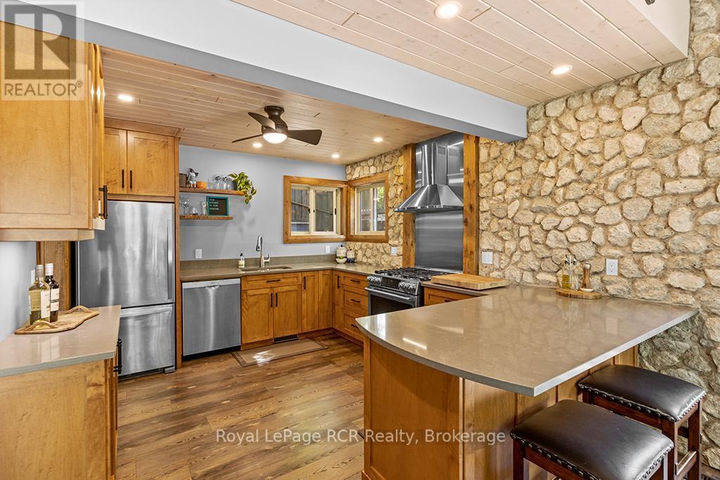 












234 NAPOLEON STREET

,
Grey Highlands,




Ontario
N0C1E0

