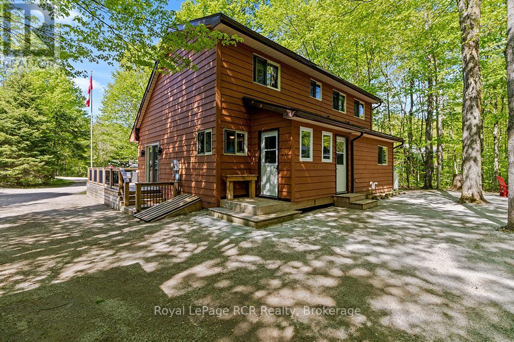 












234 NAPOLEON STREET

,
Grey Highlands,




Ontario
N0C1E0

