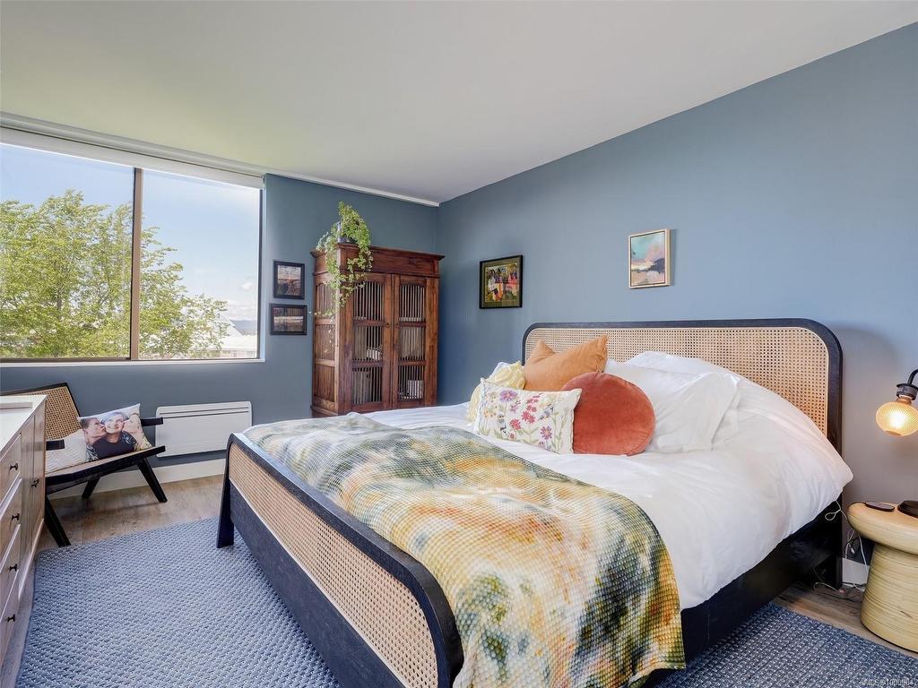 









225


Belleville

St, 809,
Victoria,




BC
V8V 4T9

