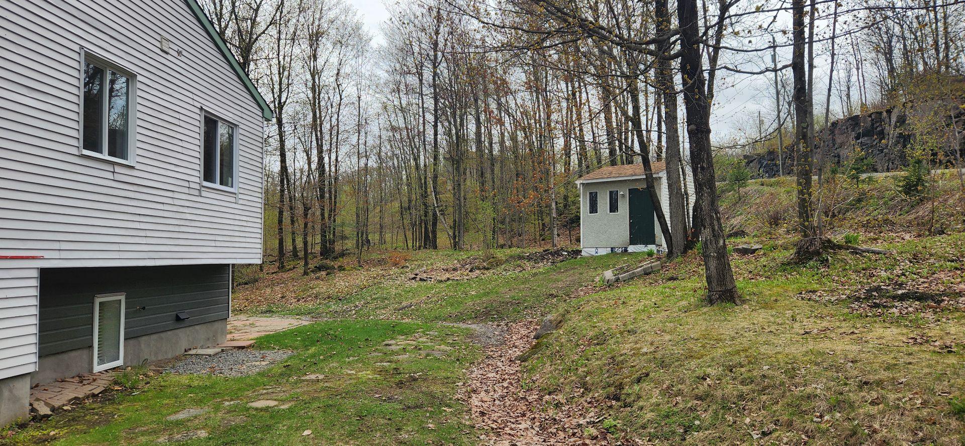 









222A


Rue Sandy

,
Sainte-Sophie,




QC
J5J2K5

