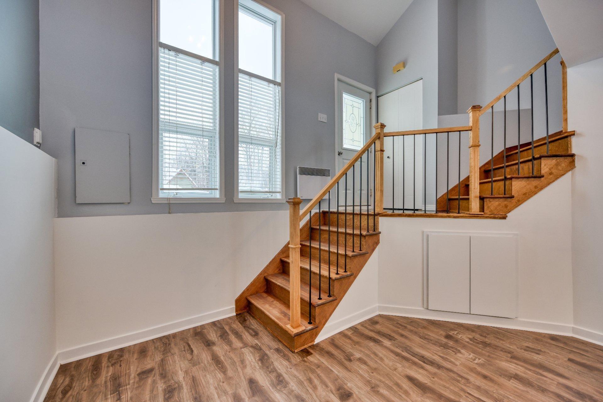 









222A


Rue Sandy

,
Sainte-Sophie,




QC
J5J2K5

