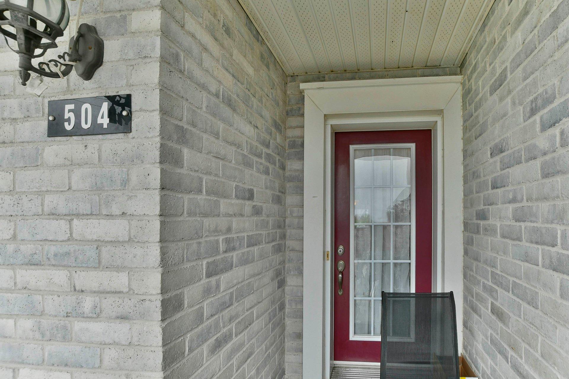 









500

 - 504


Av. de l'Étang

,
Mascouche,




QC
J7K0C6

