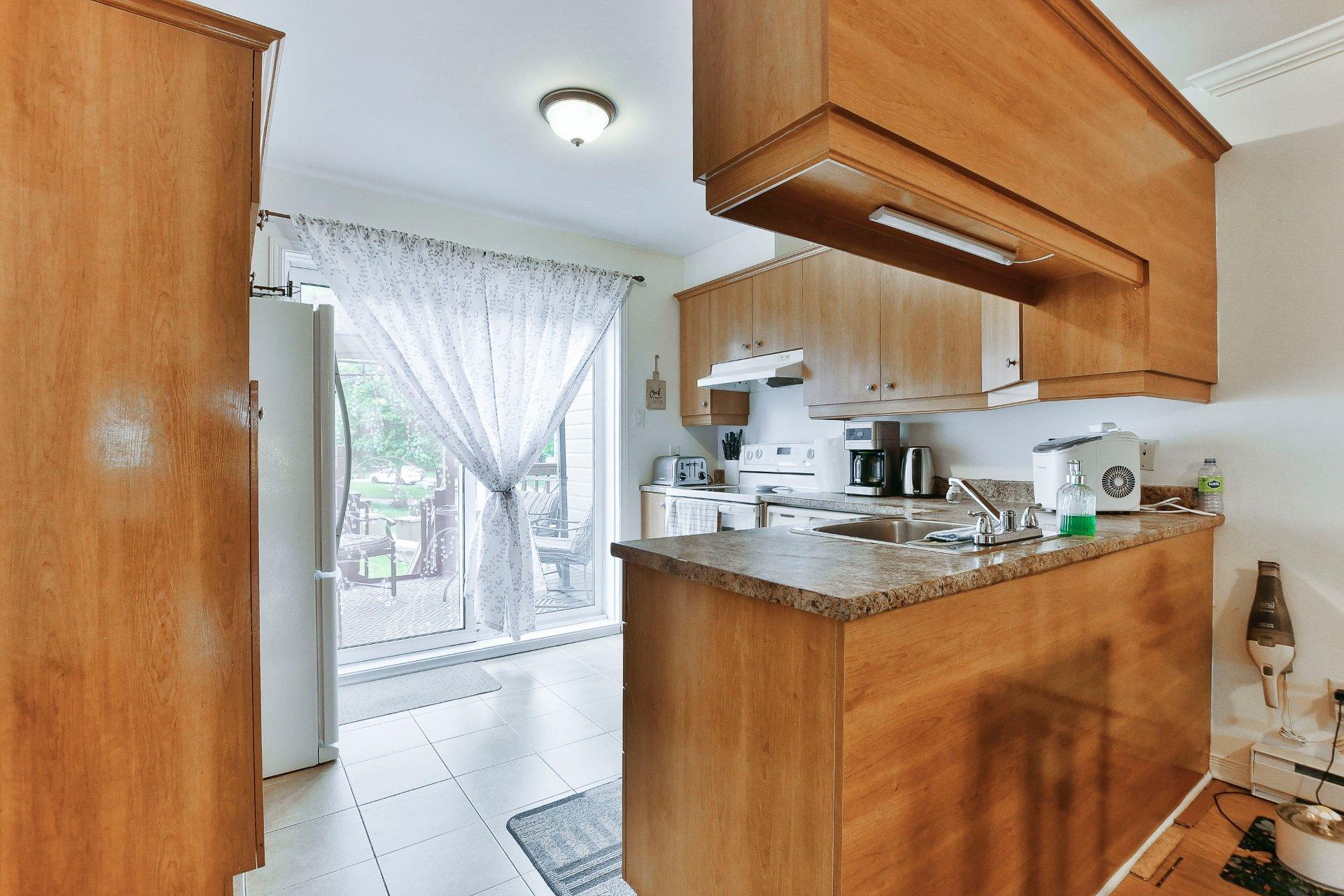 









500

 - 504


Av. de l'Étang

,
Mascouche,




QC
J7K0C6

