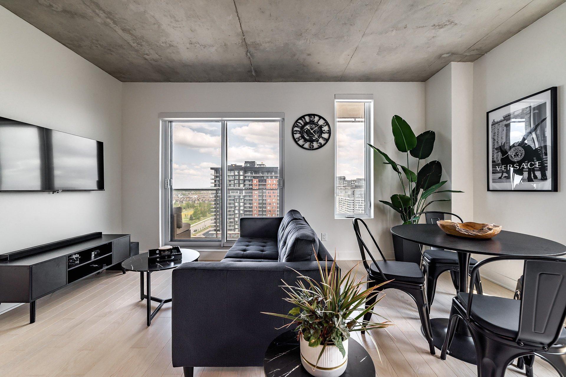 









60


Rue de l'Éclipse

, 1422,
Brossard,




QC
J4Z0T8

