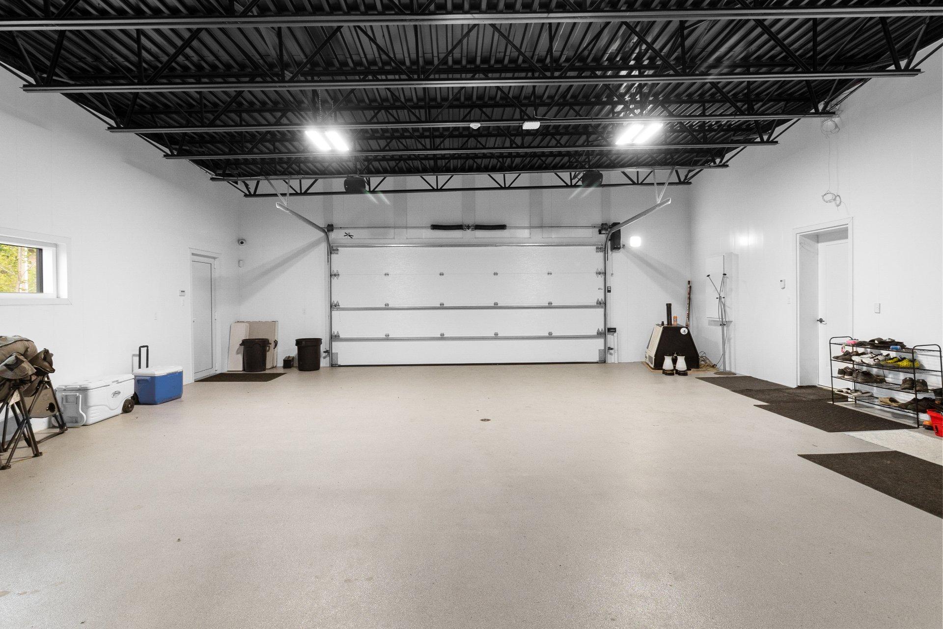 









40


Rue Valiquette

,
Magog,




QC
J1X0W2

