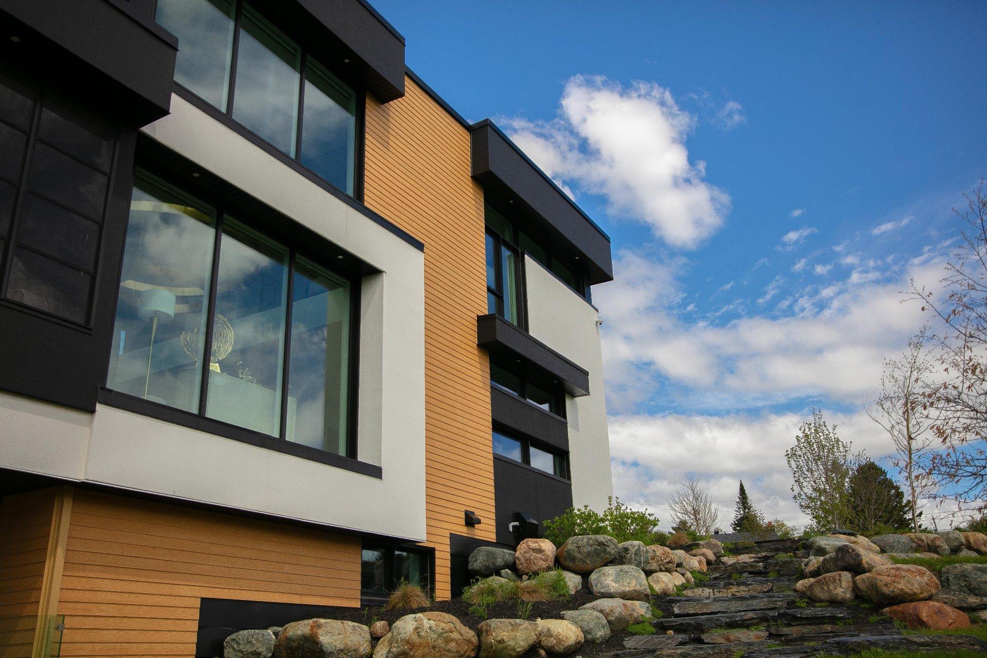 









40


Rue Valiquette

,
Magog,




QC
J1X0W2

