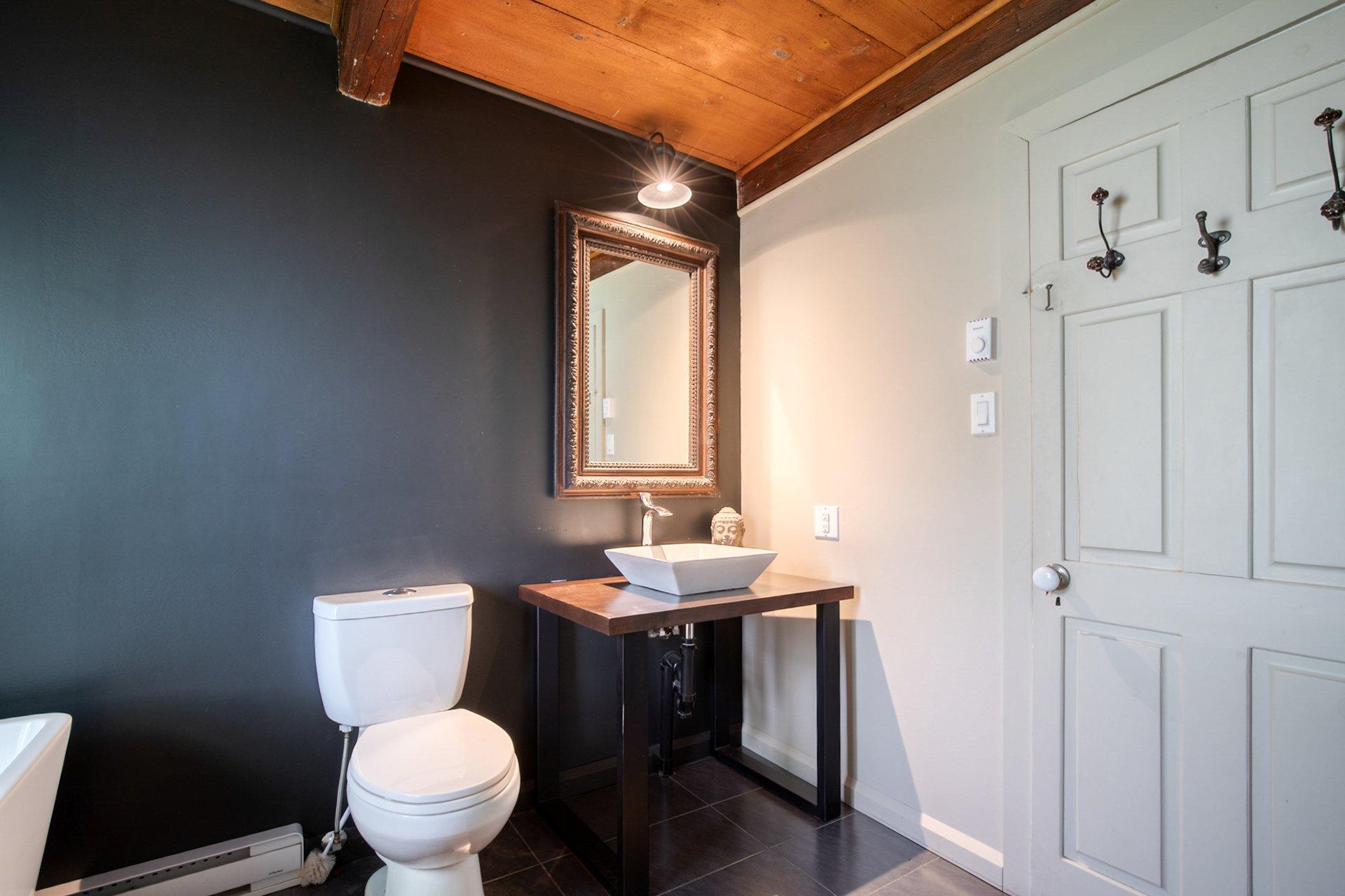 









14230


Av. Guy

,
Saint-Hyacinthe,




QC
J2R1V7

