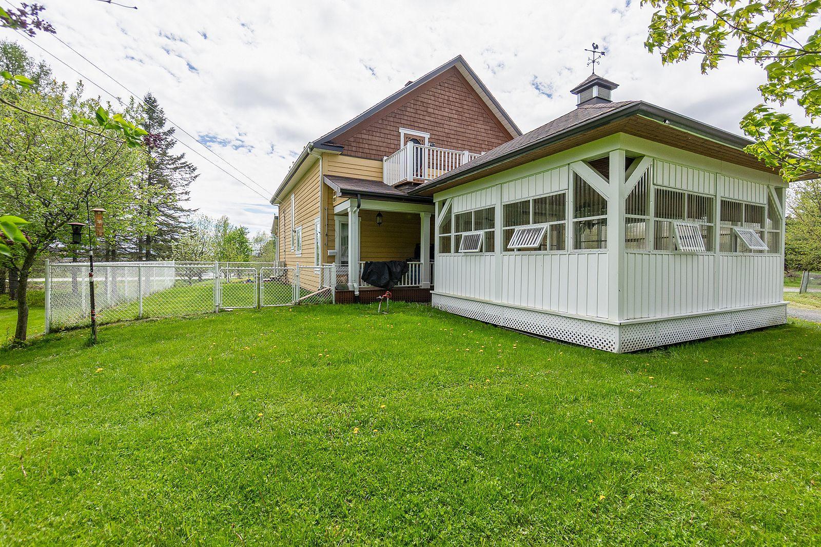 









1810


Route 249

,
Saint-Denis-de-Brompton,




QC
J0B2P0

