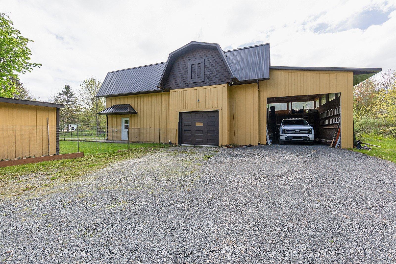 









1810


Route 249

,
Saint-Denis-de-Brompton,




QC
J0B2P0

