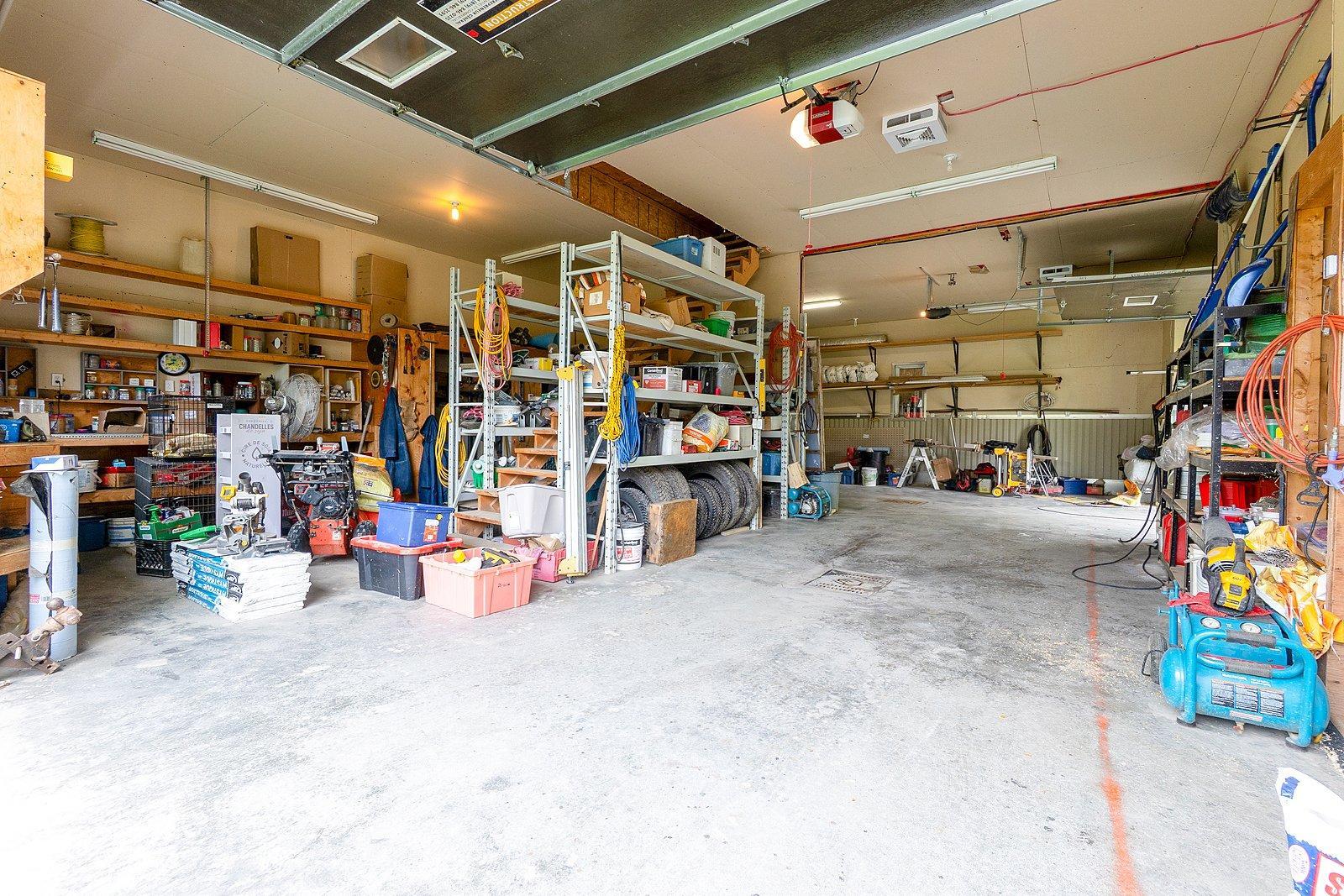 









1810


Route 249

,
Saint-Denis-de-Brompton,




QC
J0B2P0

