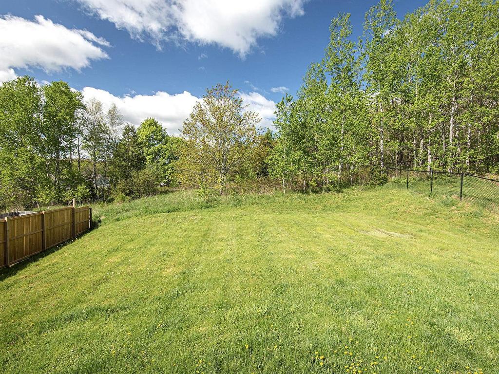 












983 Windgate Drive

,
Beaver Bank,




NS
B4G 0A7

