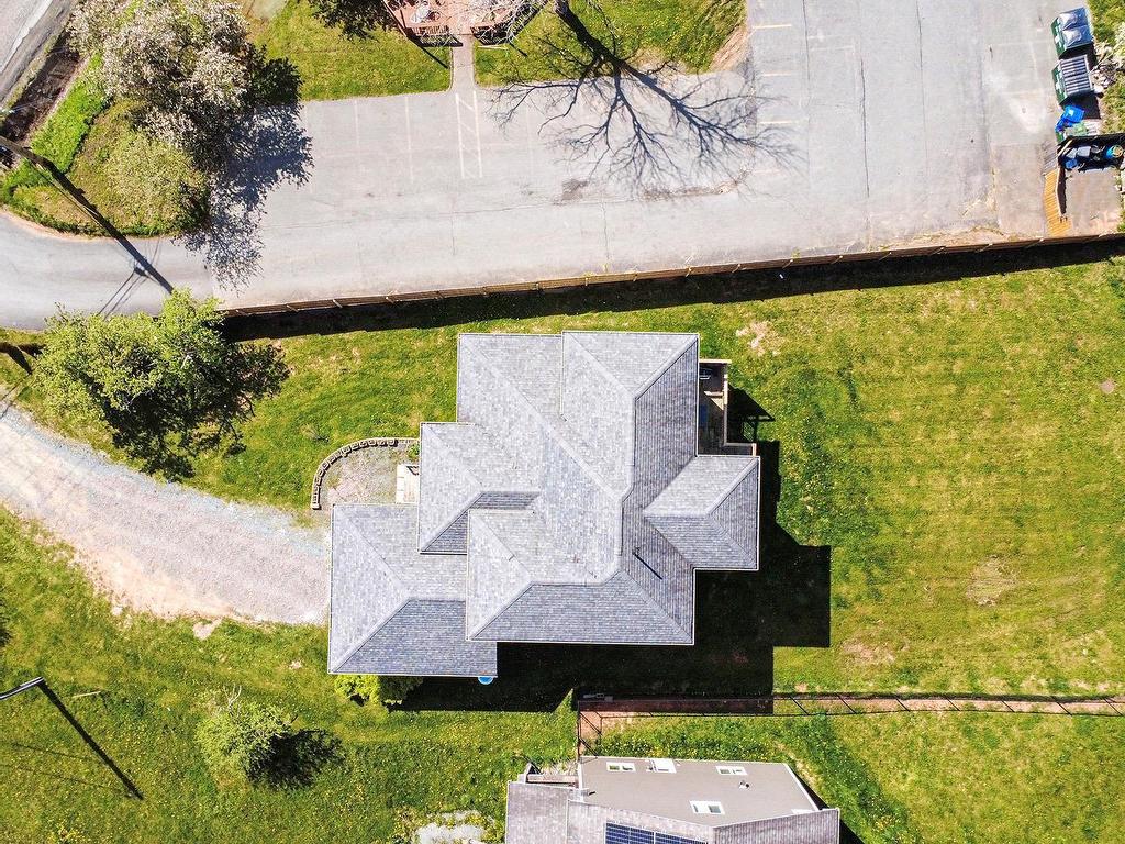 












983 Windgate Drive

,
Beaver Bank,




NS
B4G 0A7

