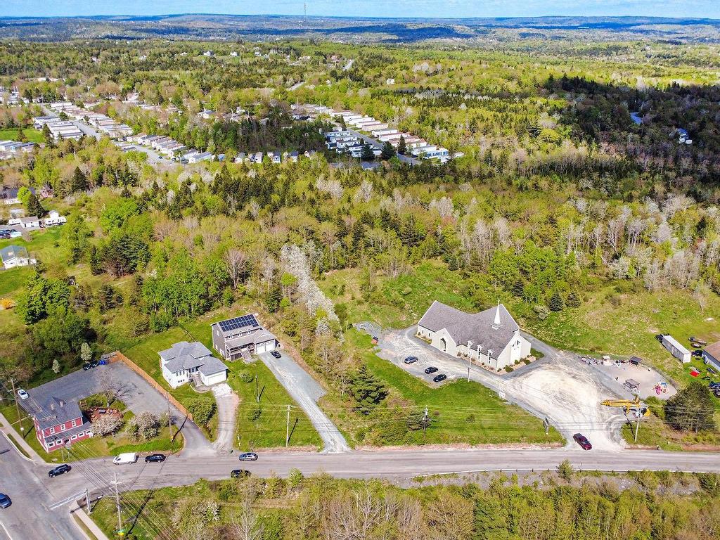 












983 Windgate Drive

,
Beaver Bank,




NS
B4G 0A7

