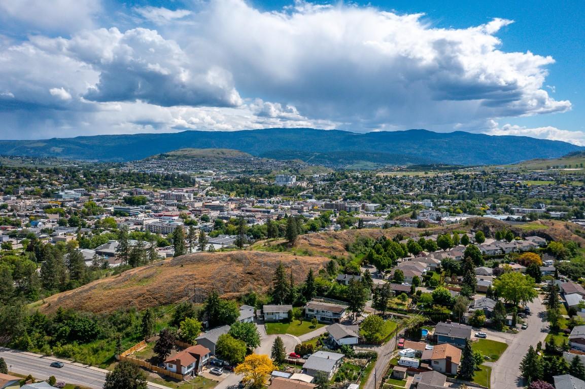 









3505


38

Avenue,
Vernon,




BC
V1T 3A4

