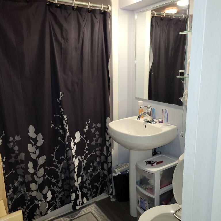 









3505


38

Avenue,
Vernon,




BC
V1T 3A4

