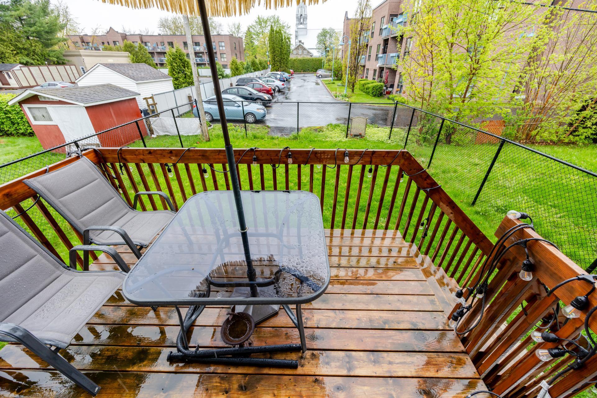 









1710


Rue Coderre

,
Longueuil (Saint-Hubert),




QC
J3Y4N1

