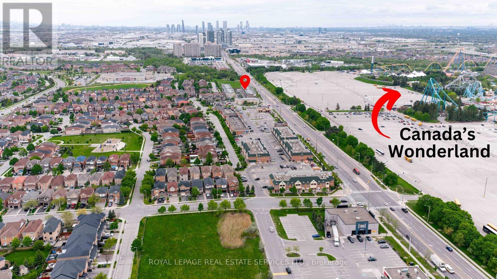 












13 - 9621 JANE STREET

,
Vaughan,




Ontario
L6A4G5

