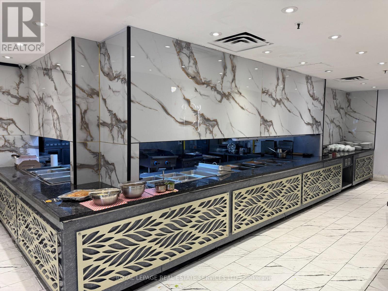 












6430 ERIN MILLS PARKWAY

,
Mississauga,




Ontario
L5N3P3

