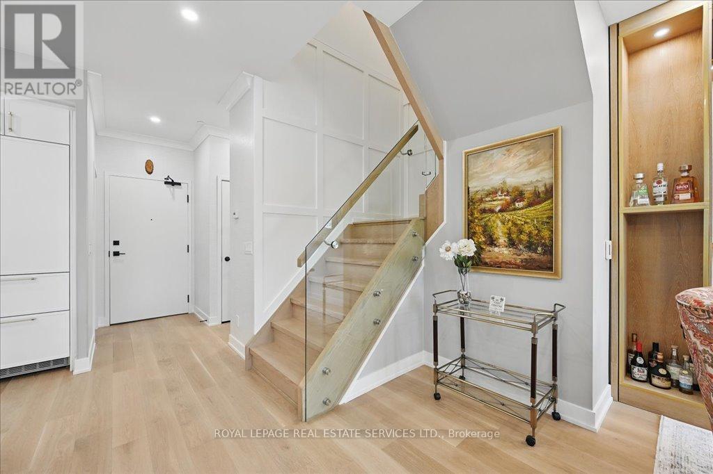 












108 - 2489 TAUNTON ROAD

,
Oakville,




Ontario
L6H3R9

