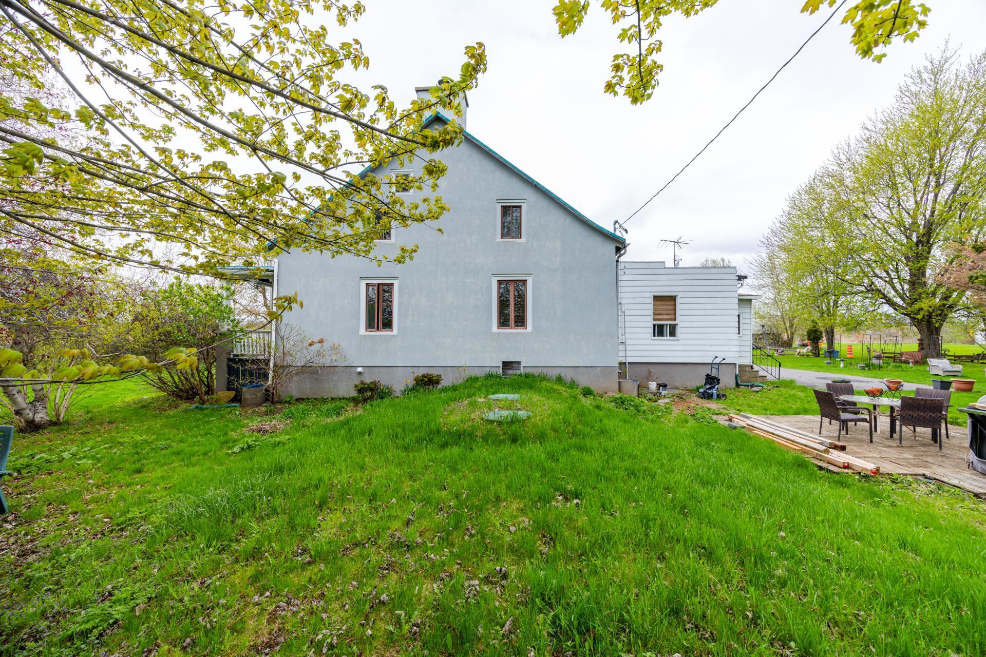 









6830Z


Ch. des Prairies

,
Brossard,







QC
J4Z3H8

