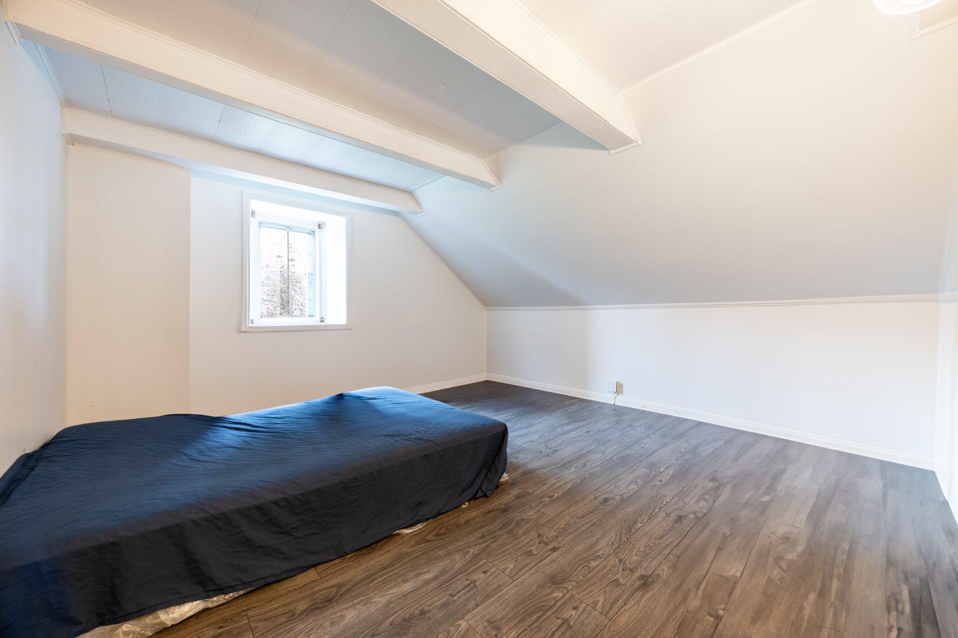 









6830Z


Ch. des Prairies

,
Brossard,







QC
J4Z3H8

