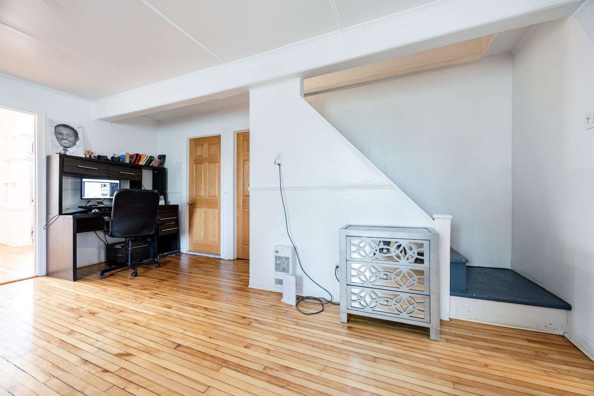 









6830Z


Ch. des Prairies

,
Brossard,







QC
J4Z3H8

