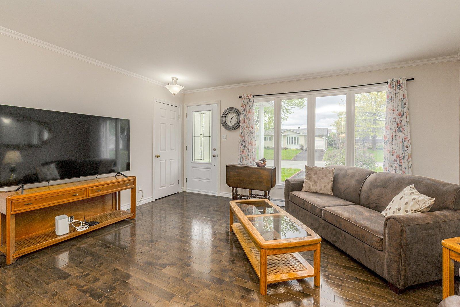 









1019


Rue Sideleau

,
Sherbrooke (Fleurimont),




QC
J1E1H7

