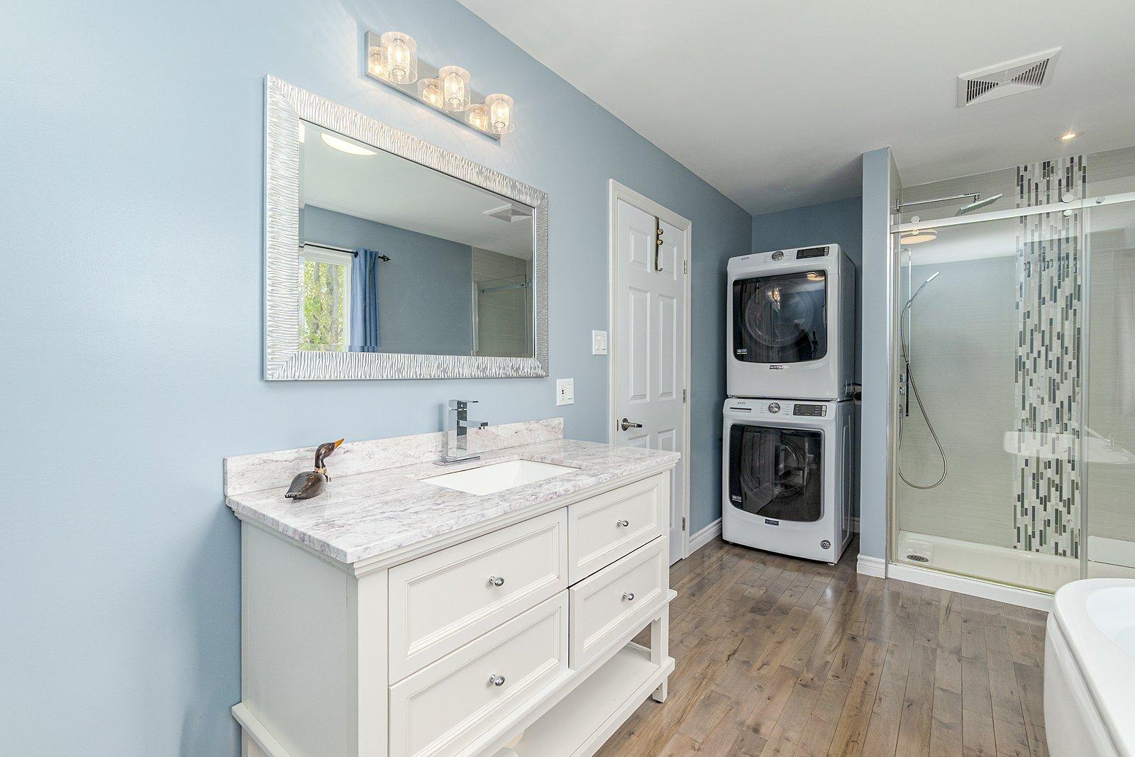 









1019


Rue Sideleau

,
Sherbrooke (Fleurimont),




QC
J1E1H7

