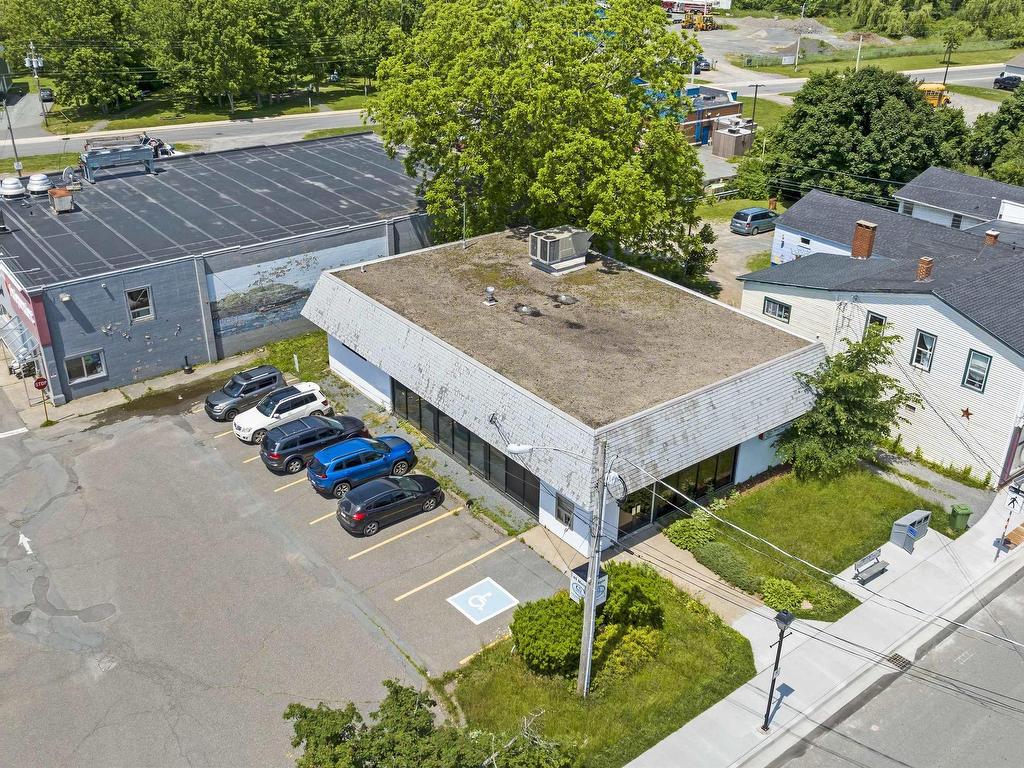 












49 Main Street

,
Hantsport,




NS
B0P 1P0

