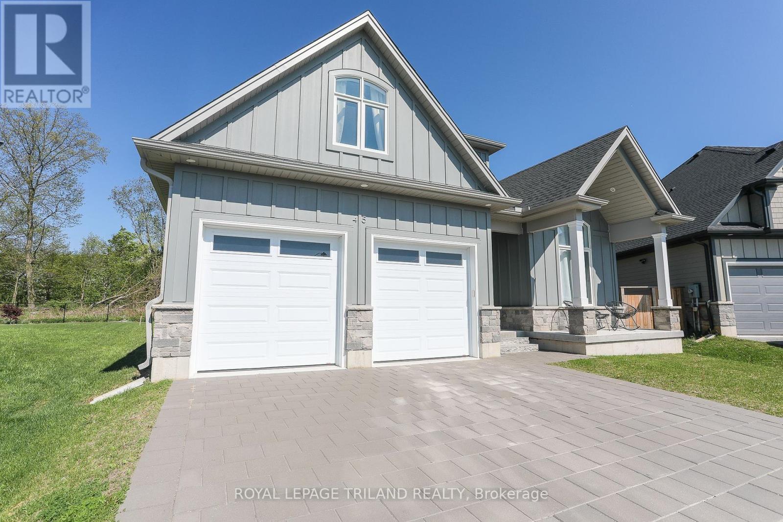 












45 COMPASS TRAIL

,
Central Elgin (Port Stanley),




Ontario
N5L0B4


