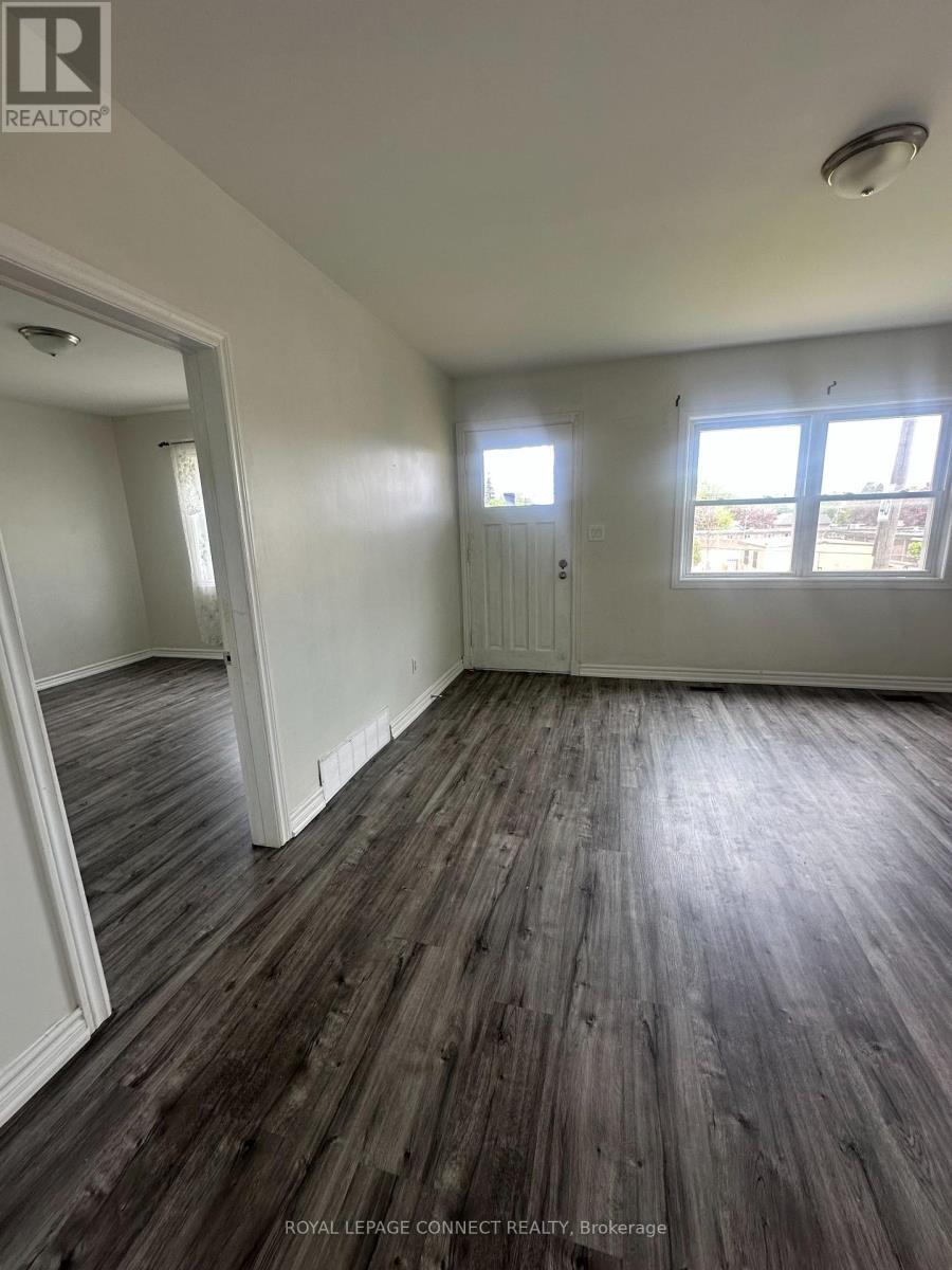 












MAIN - 429 CRERAR AVENUE

,
Oshawa,




Ontario
L1H2W6


