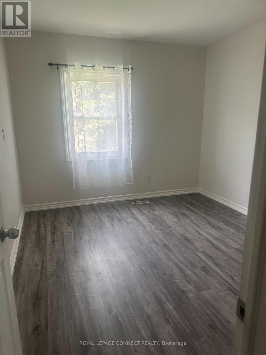 












MAIN - 429 CRERAR AVENUE

,
Oshawa,




Ontario
L1H2W6


