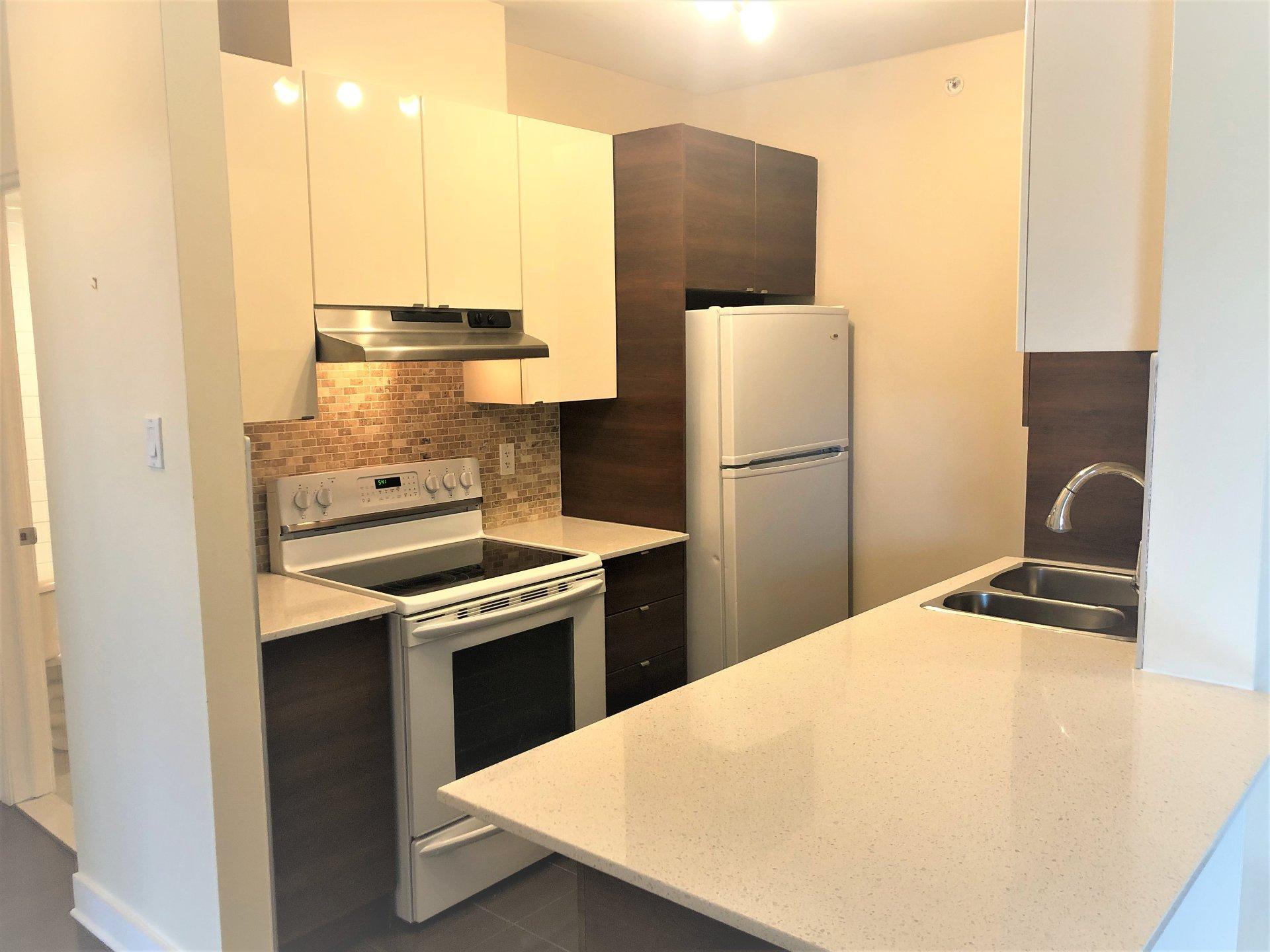 









5025


Rue Paré

, 816,
Montréal (Côte-des-Neiges/Notre-Dame-de-Grâce),




QC
H4P1P4

