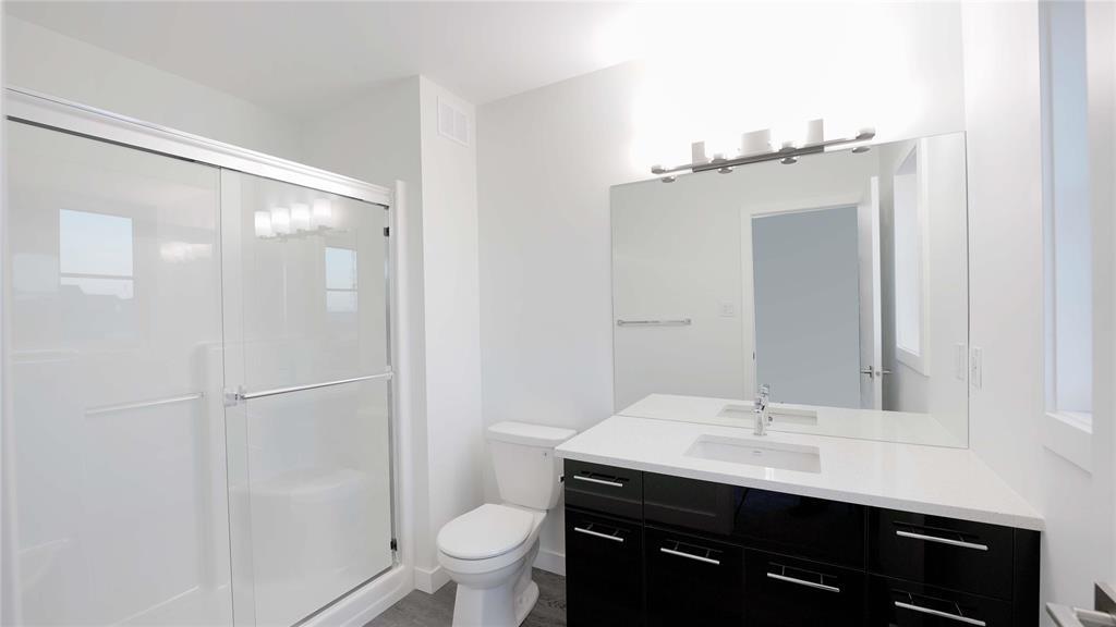 












122 Meadowlands Drive

,
West St Paul,




Manitoba
R2V5G6

