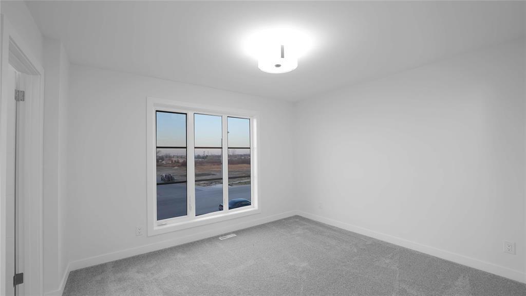












122 Meadowlands Drive

,
West St Paul,




Manitoba
R2V5G6

