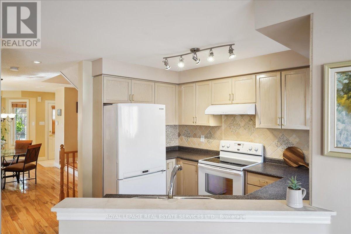 












86 NAHANNI DRIVE

,
Richmond Hill,




Ontario
L4B4L4

