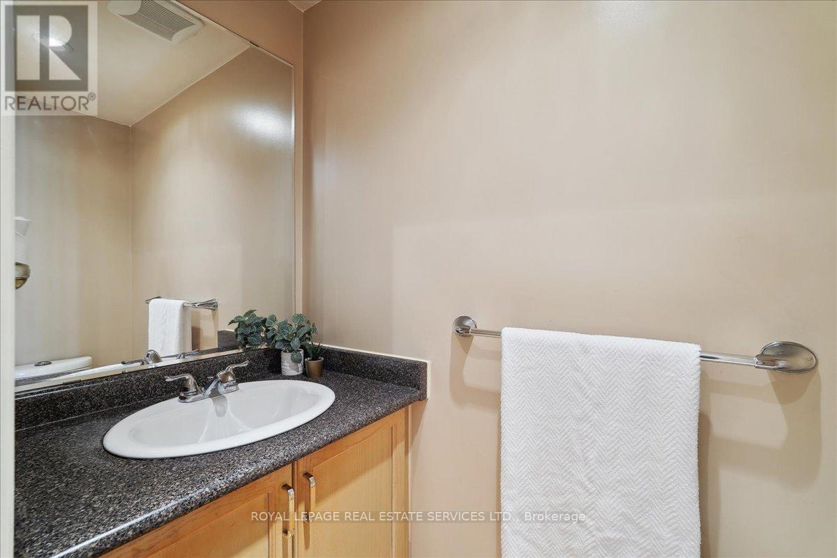












86 NAHANNI DRIVE

,
Richmond Hill,




Ontario
L4B4L4

