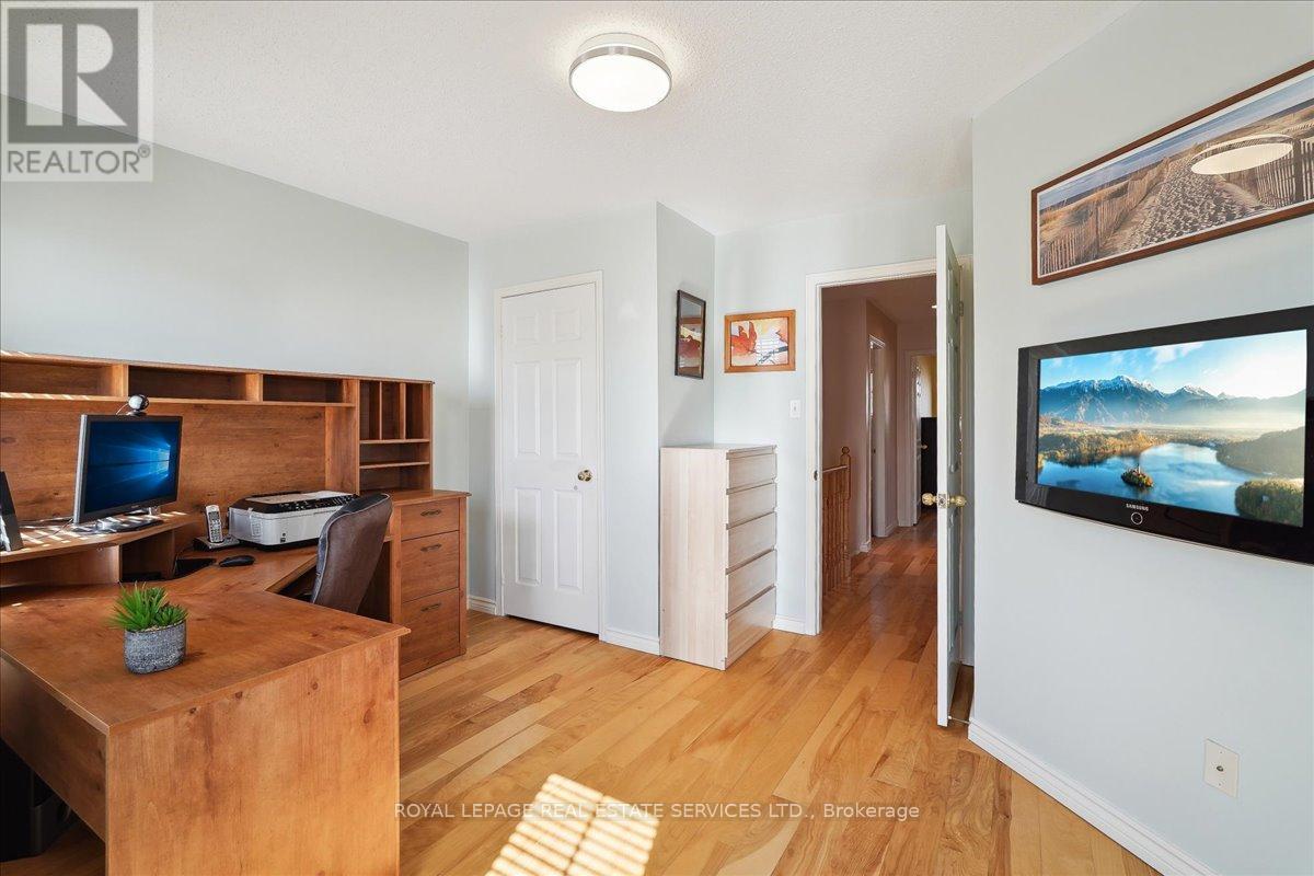 












86 NAHANNI DRIVE

,
Richmond Hill,




Ontario
L4B4L4

