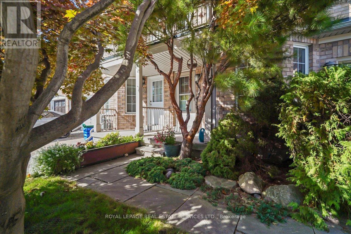 












86 NAHANNI DRIVE

,
Richmond Hill,




Ontario
L4B4L4

