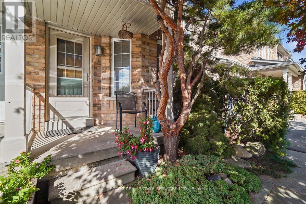 












86 NAHANNI DRIVE

,
Richmond Hill,




Ontario
L4B4L4

