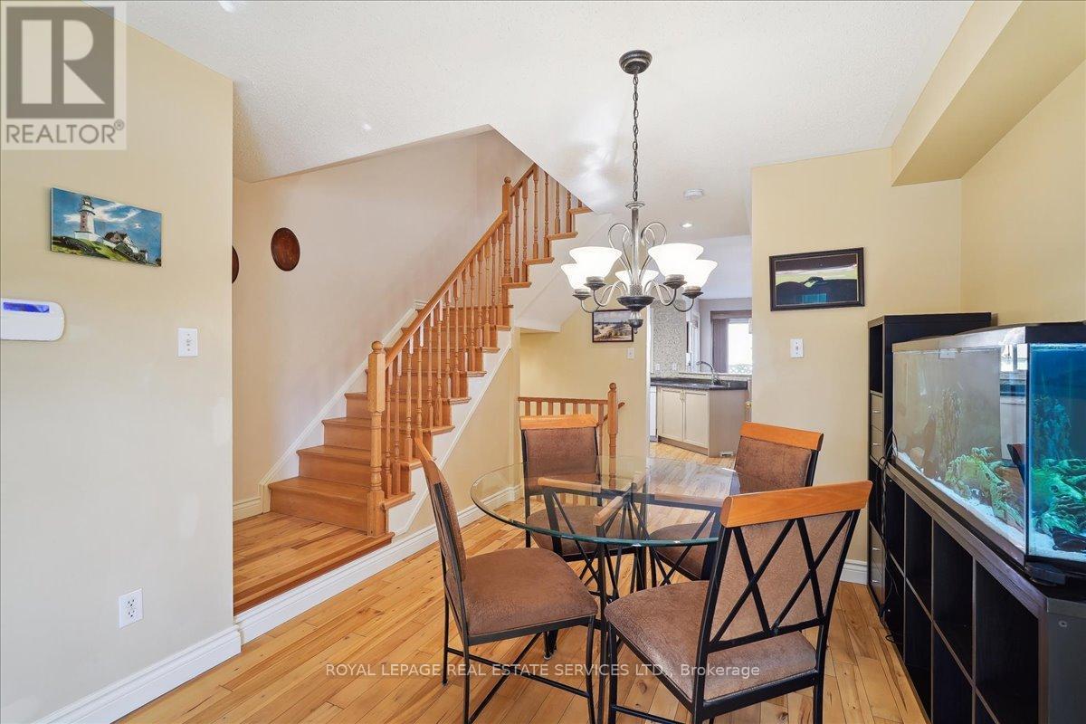 












86 NAHANNI DRIVE

,
Richmond Hill,




Ontario
L4B4L4

