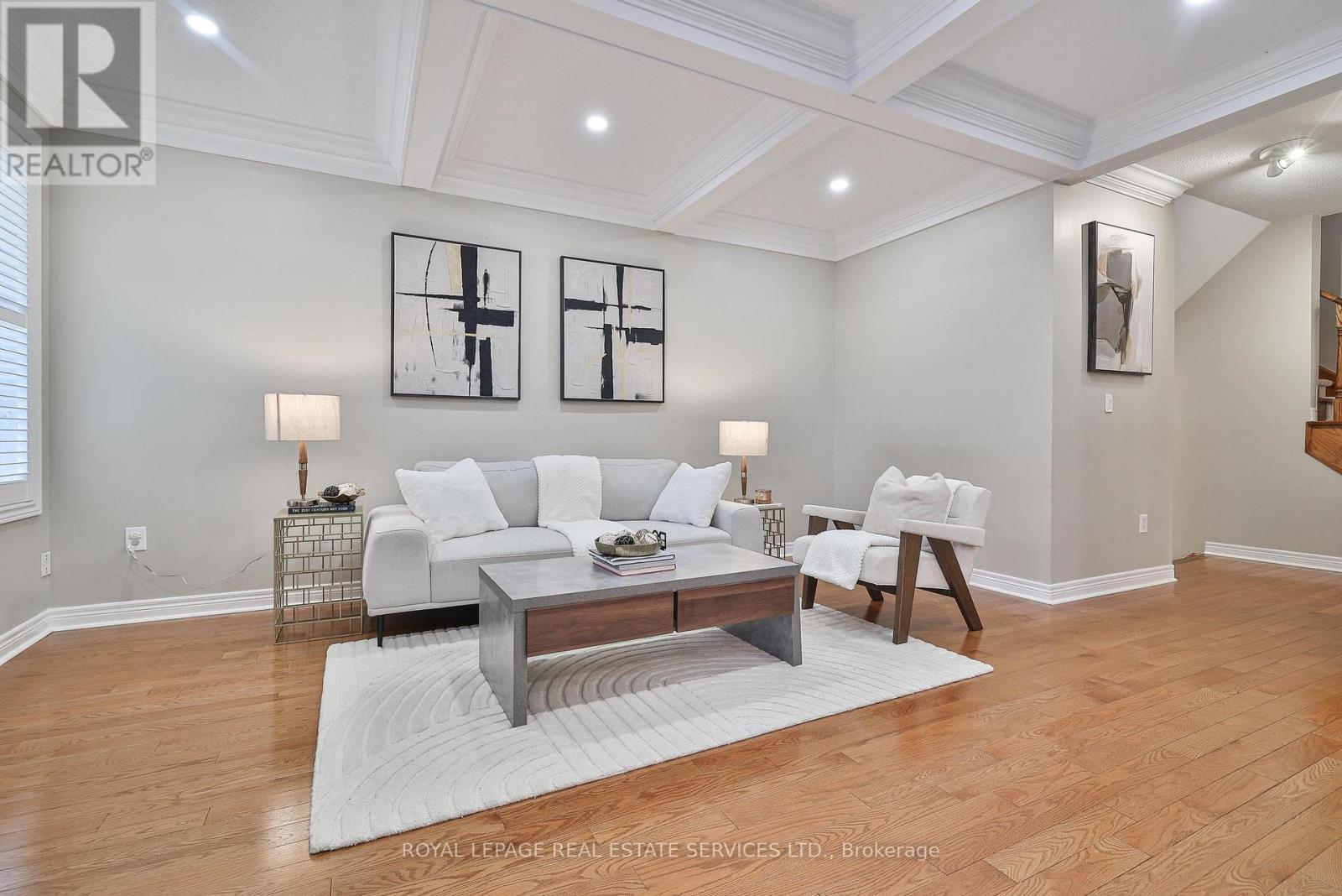 












3222 EPWORTH CRESCENT

,
Oakville,




Ontario
L6M0B3

