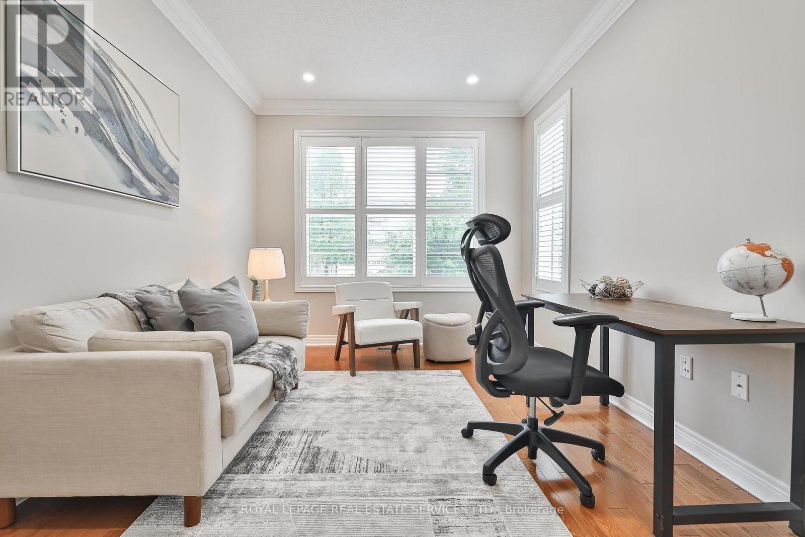 












3222 EPWORTH CRESCENT

,
Oakville,




Ontario
L6M0B3

