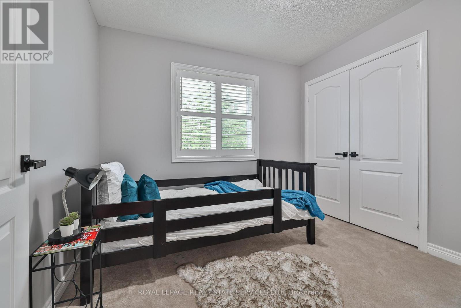 












3222 EPWORTH CRESCENT

,
Oakville,




Ontario
L6M0B3


