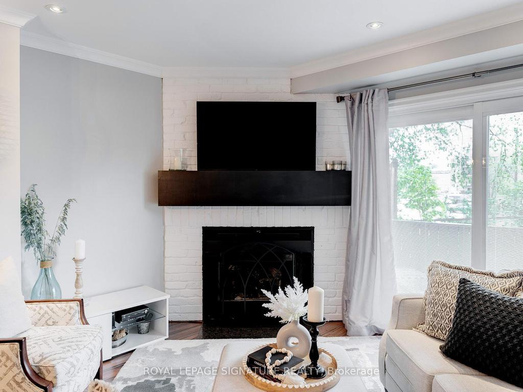 









53


Normandy

Place,
Oakville,




ON
L6K 1R9

